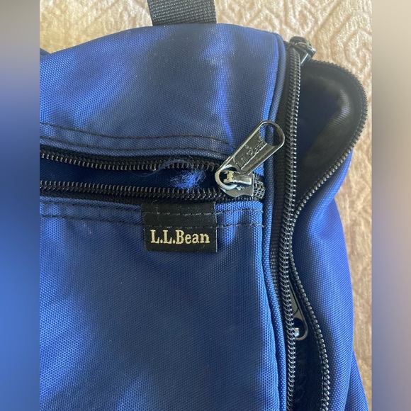 LLBean travel/cosmetic case - Picture 3 of 9